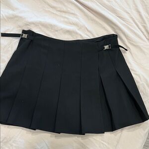 Zara Black Pleated Mini Skirt